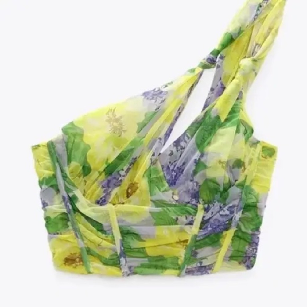 Zara floral crop top